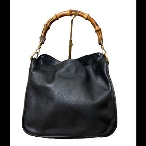 Gorgeous VINTAGE Gucci leather bamboo handle handbag